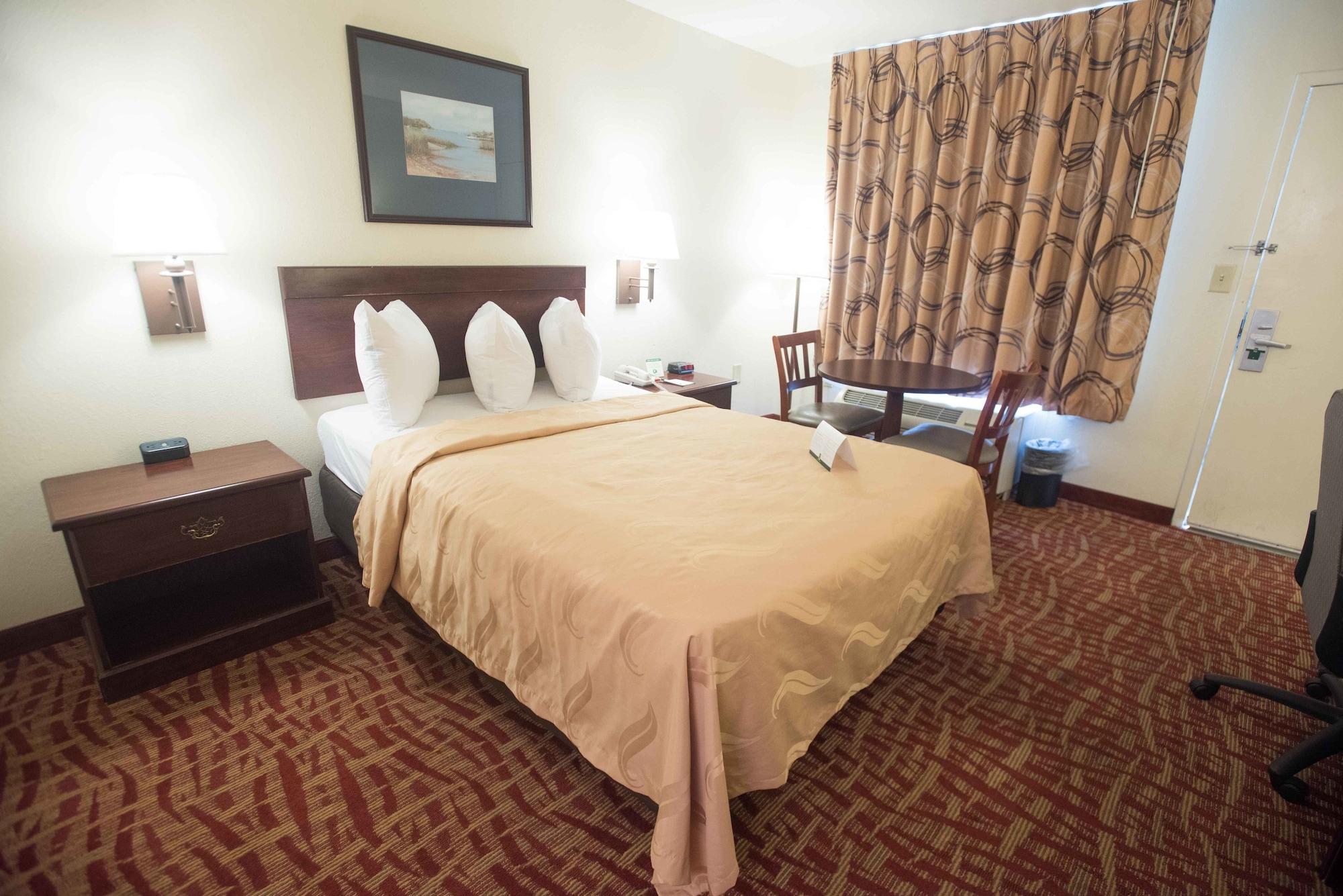 Quality Inn At Town Center Beaufort Eksteriør billede