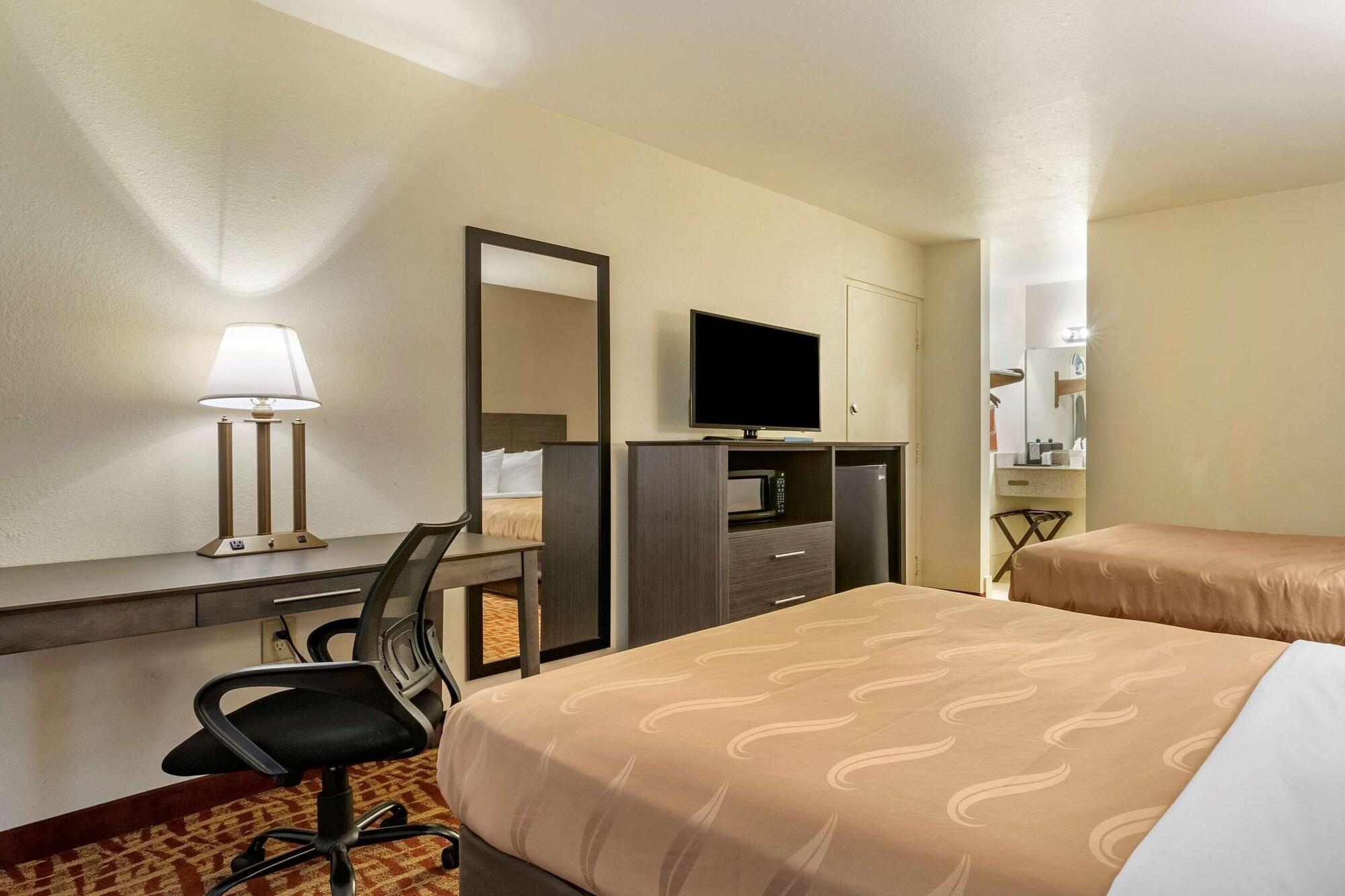 Quality Inn At Town Center Beaufort Eksteriør billede